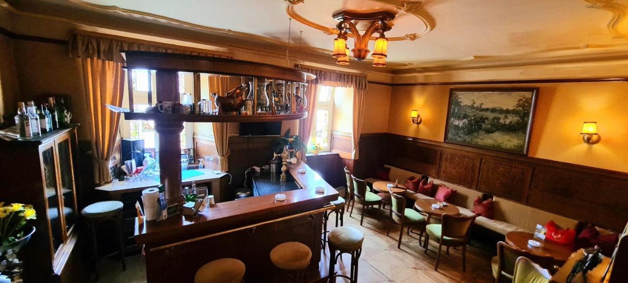 Historisches Hotel Zum Schwan Bad Karlshafen Exteriör bild